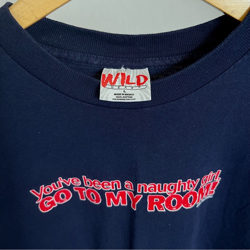 navy blue tee